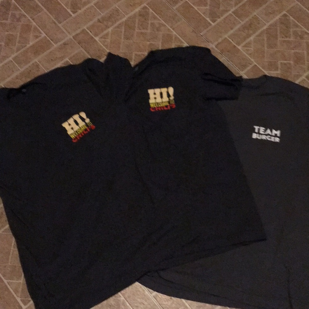 Chili’s signature shirts